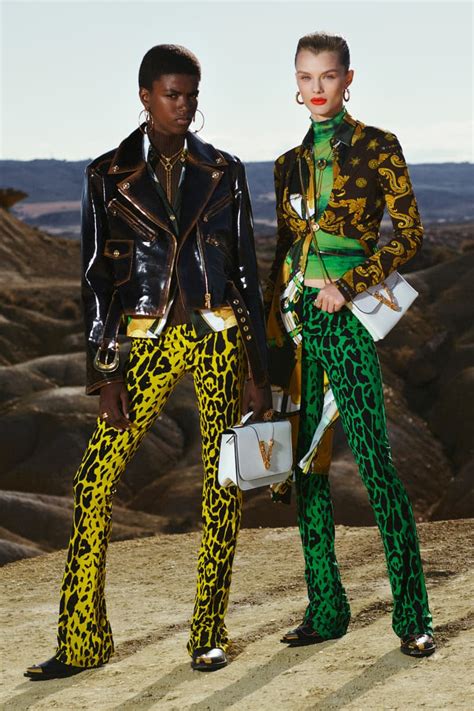 versace cruise 2020 collection|Versace Cruise 2020 .